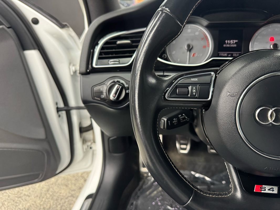 Used 2015 Audi S4 Premium Plus image 24