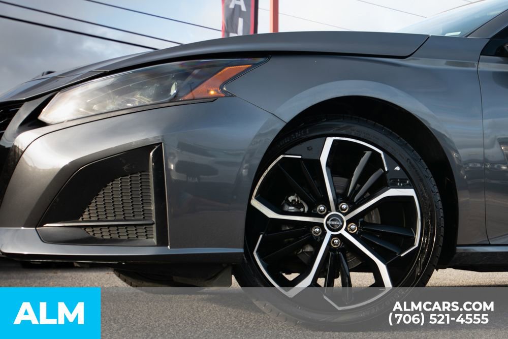 Used 2024 Nissan Altima 2.5 SR image 9