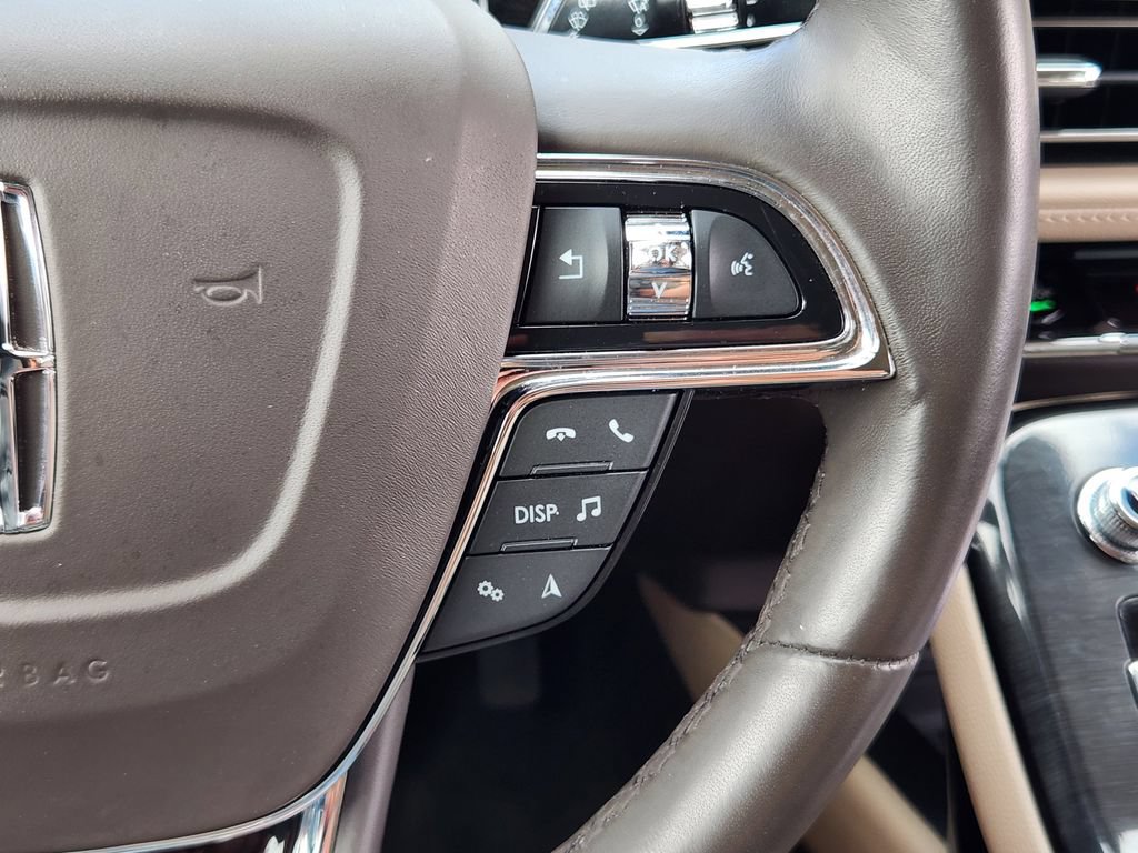 Used 2023 Lincoln Nautilus Reserve AWD/4WD image 19