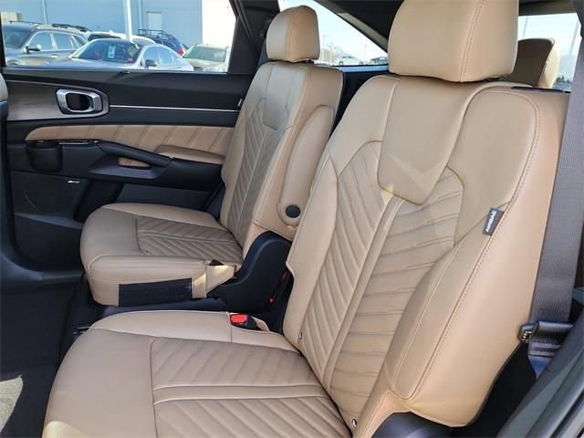 New 2026 Kia Sorento SX Prestige w/ Olive Brown Leather Package image 14