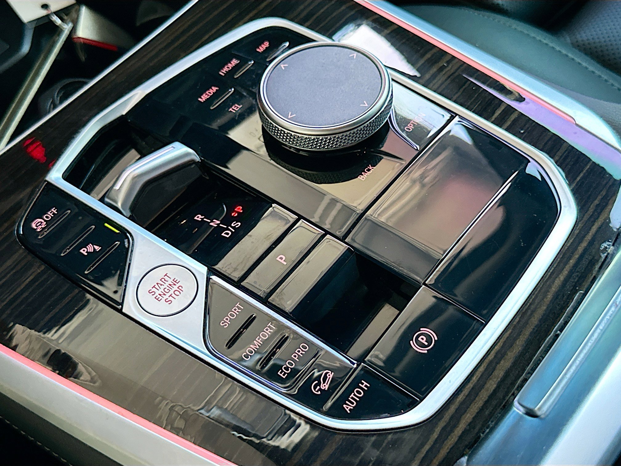 Certified 2024 BMW X5 xDrive40i w/ M Sport Package image 16