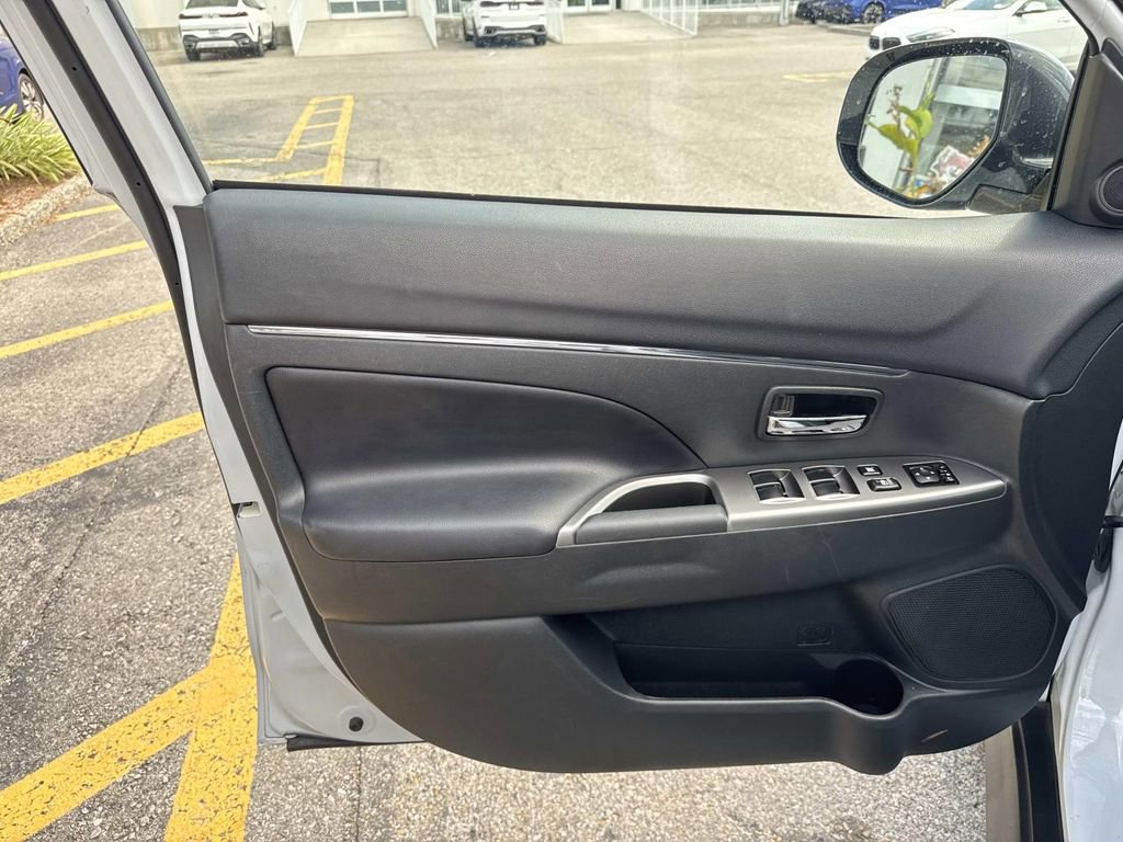 Used 2024 Mitsubishi Outlander Sport AWD image 20