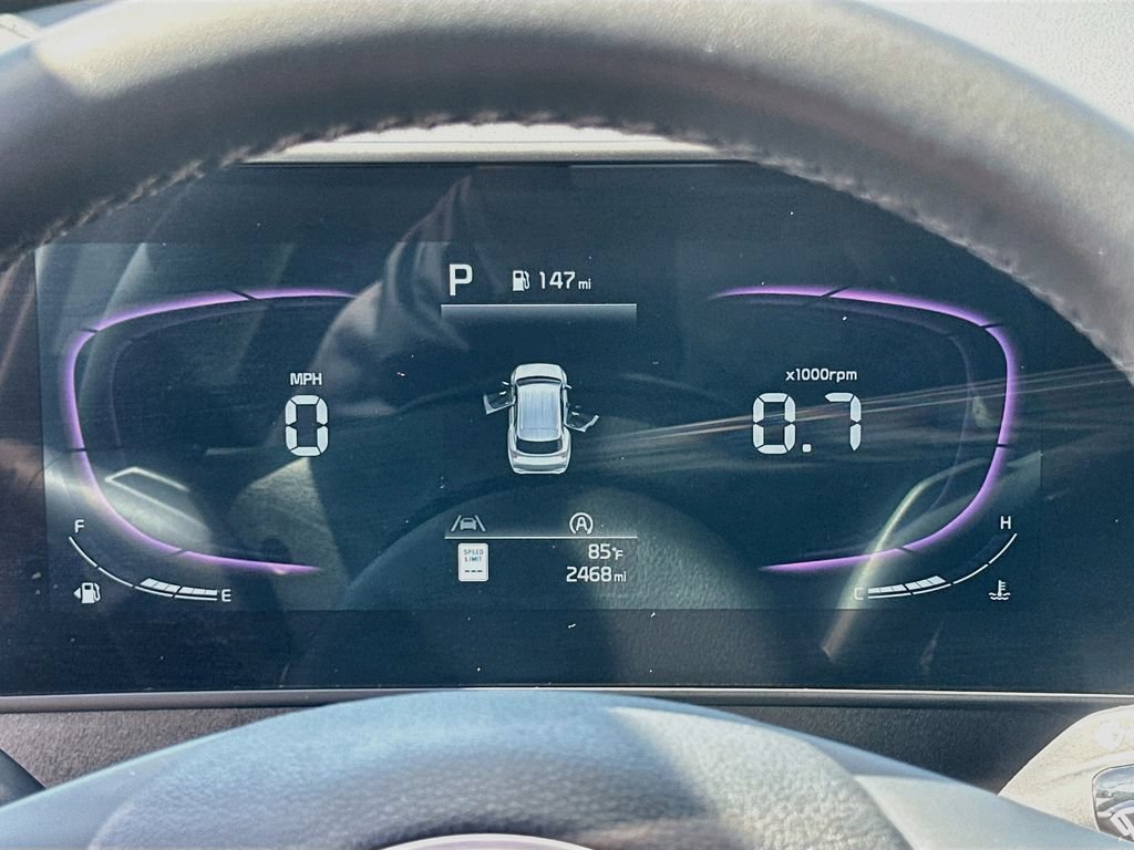 Certified 2025 Kia Sportage EX FWD image 12