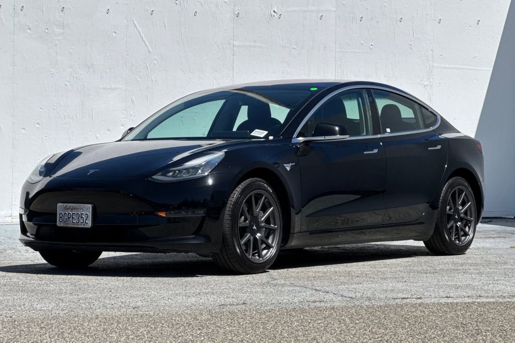 Used 2018 Tesla Model 3 Long Range AWD/4WD image 7