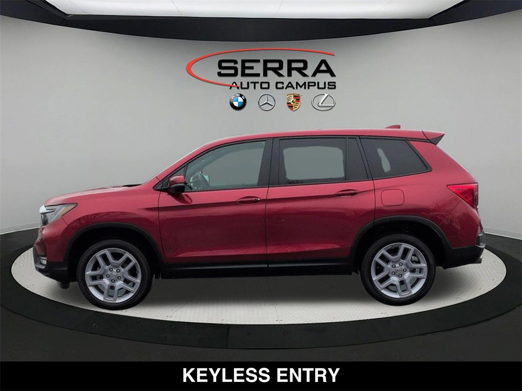Used 2025 Honda Passport EX-L image 16