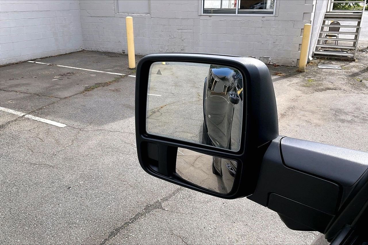 Used 2026 RAM 3500 Limited AWD/4WD image 31