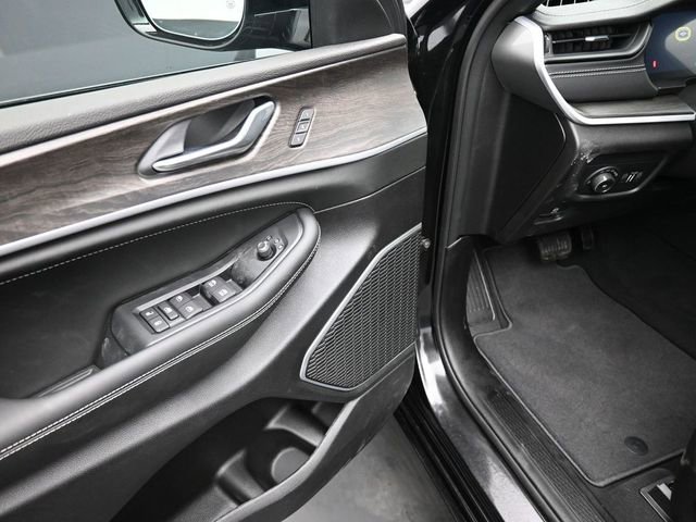 New 2026 Jeep Grand Cherokee L Limited image 14