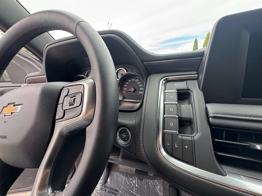Used 2024 Chevrolet Tahoe LS AWD/4WD image 23