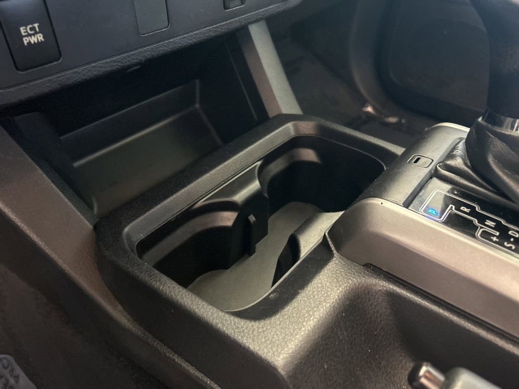 Used 2017 Toyota Tacoma SR5 w/ Tow Package image 42