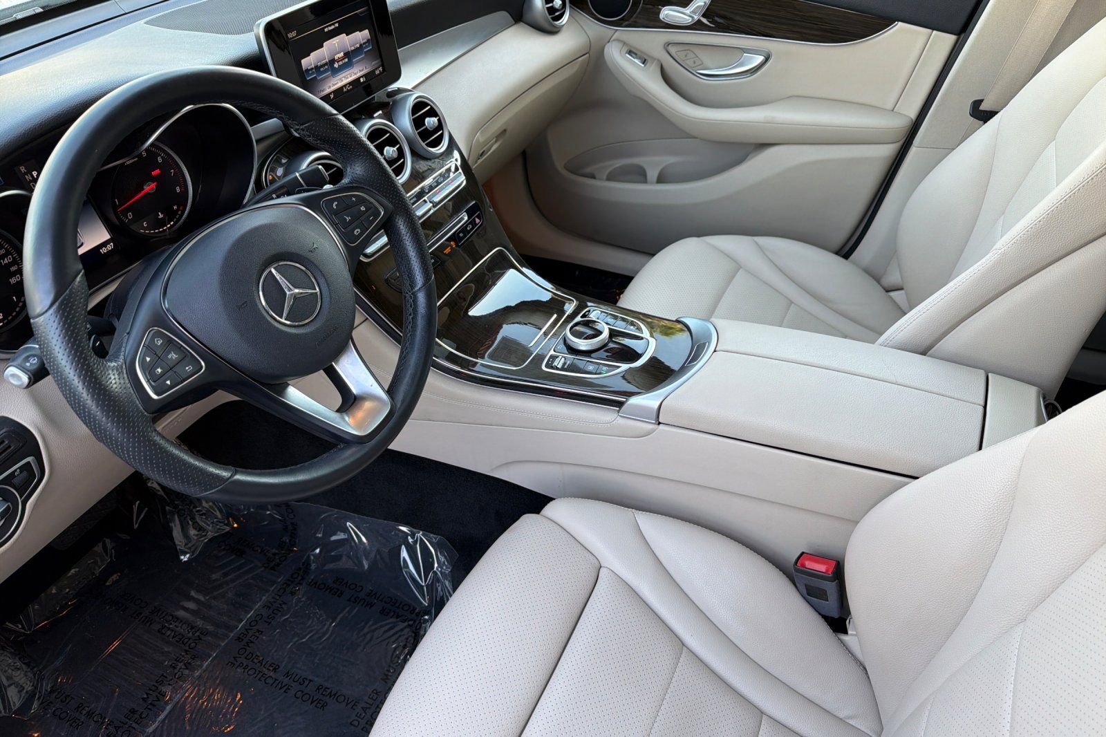 Used 2019 Mercedes-Benz GLC 300 image 10