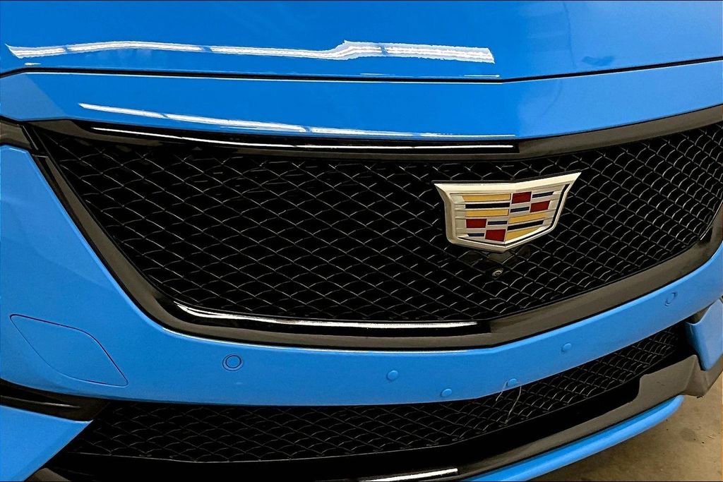 Used 2023 Cadillac CT5 V w/ Premium Package image 33