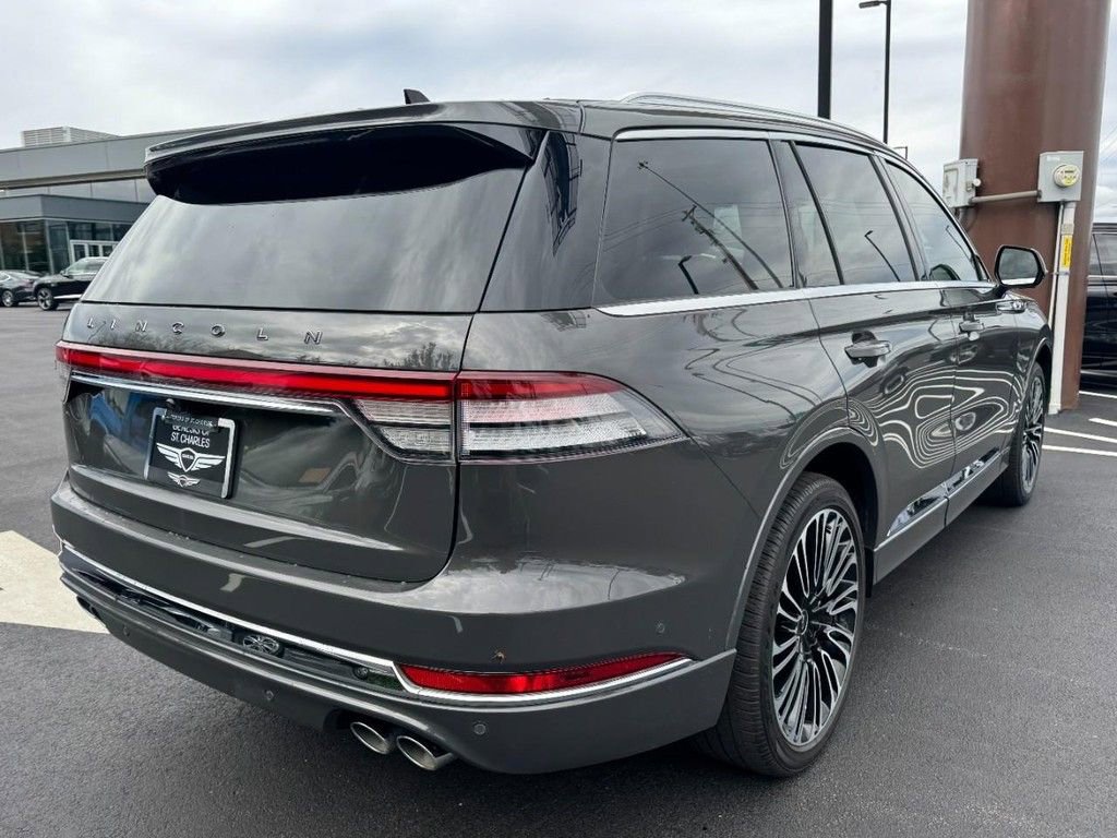 Used 2024 Lincoln Aviator Black Label w/ Dynamic Handling Package AWD/4WD image 3
