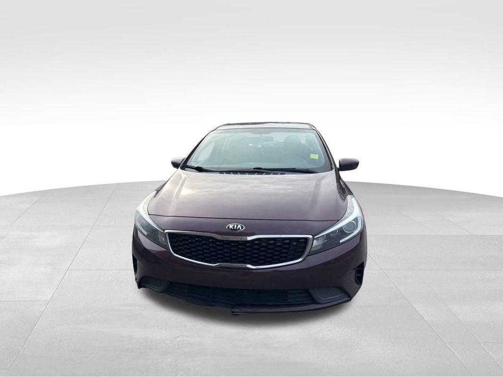 Used 2017 Kia Forte LX image 9