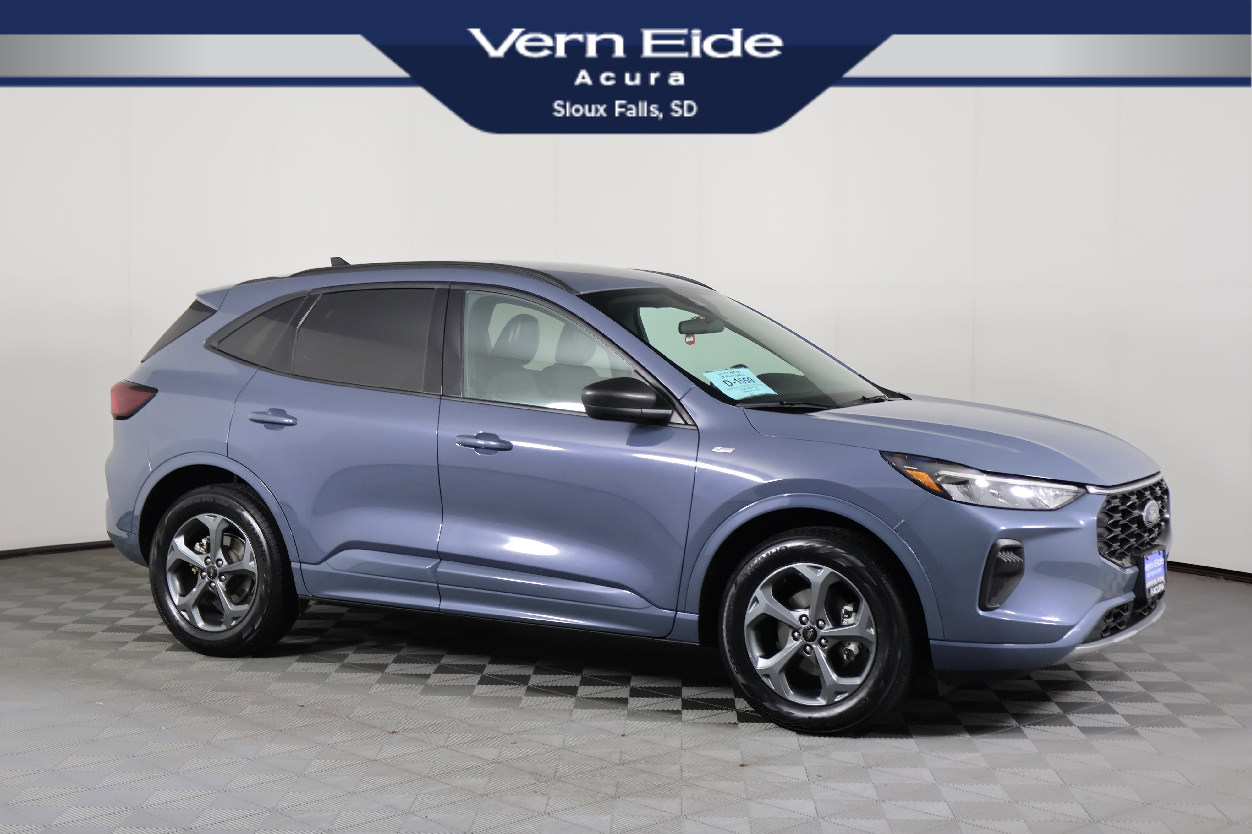 Used 2024 Ford Escape ST-Line