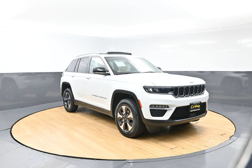 Used 2022 Jeep Grand Cherokee Limited 4xe AWD/4WD image 3