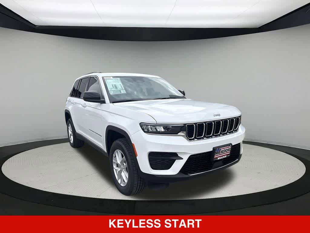 New 2026 Jeep Grand Cherokee Laredo X RWD image 6