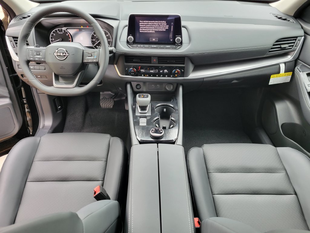 New 2026 Nissan Rogue Dark Armor AWD/4WD image 7