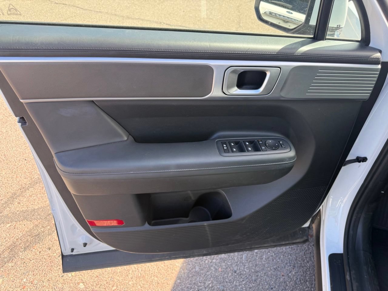 Used 2025 Hyundai Santa Fe SEL AWD/4WD image 13