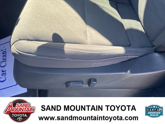 Used 2024 Nissan Frontier SV w/ SV Convenience Package image 15