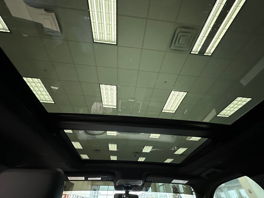 New 2025 Ford Expedition Platinum w/ Stealth Performance Package image 8