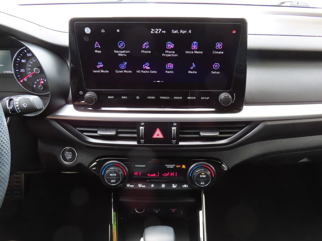 Certified 2024 Kia Forte GT-Line image 14