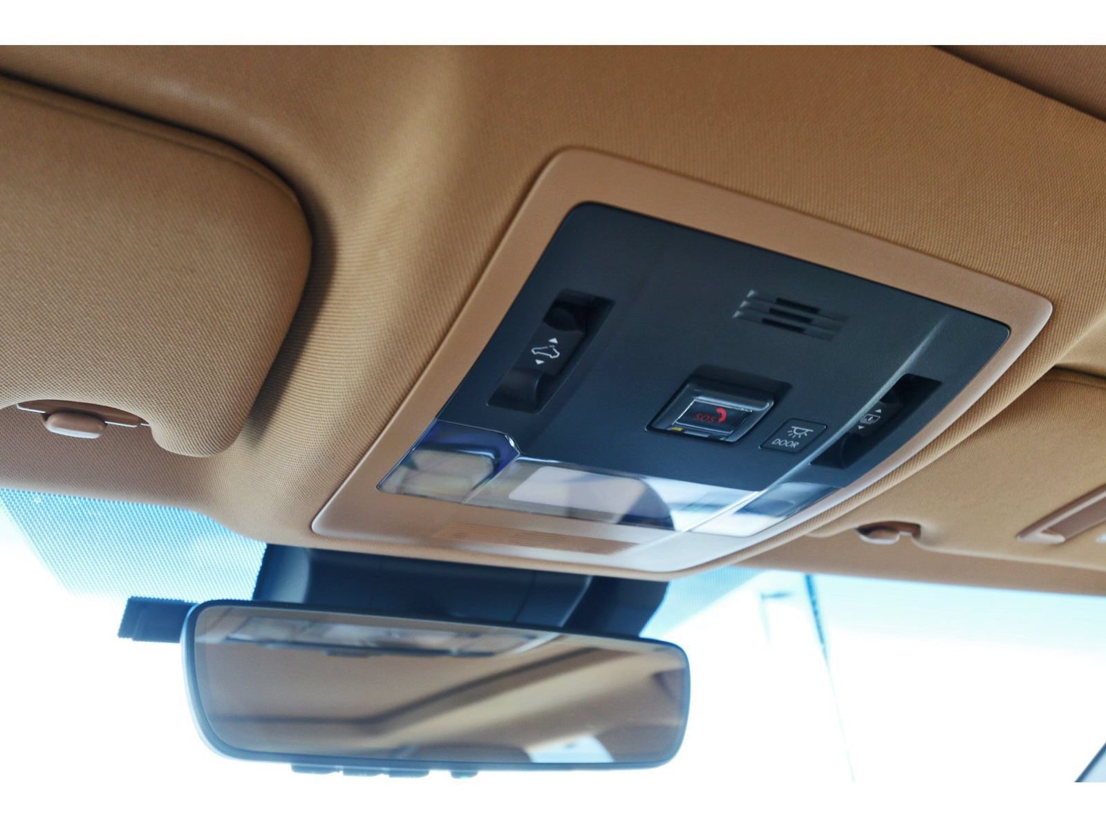 Used 2022 Lexus ES 350 Ultra Luxury w/ Accessory Package 2 FWD image 23