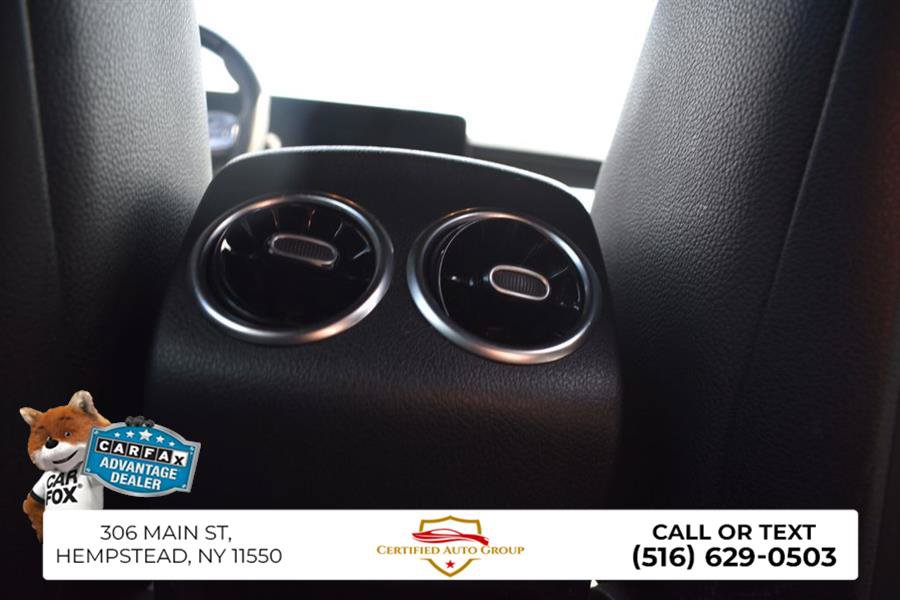 Used 2022 Mercedes-Benz GLB 35 AMG 4MATIC image 30