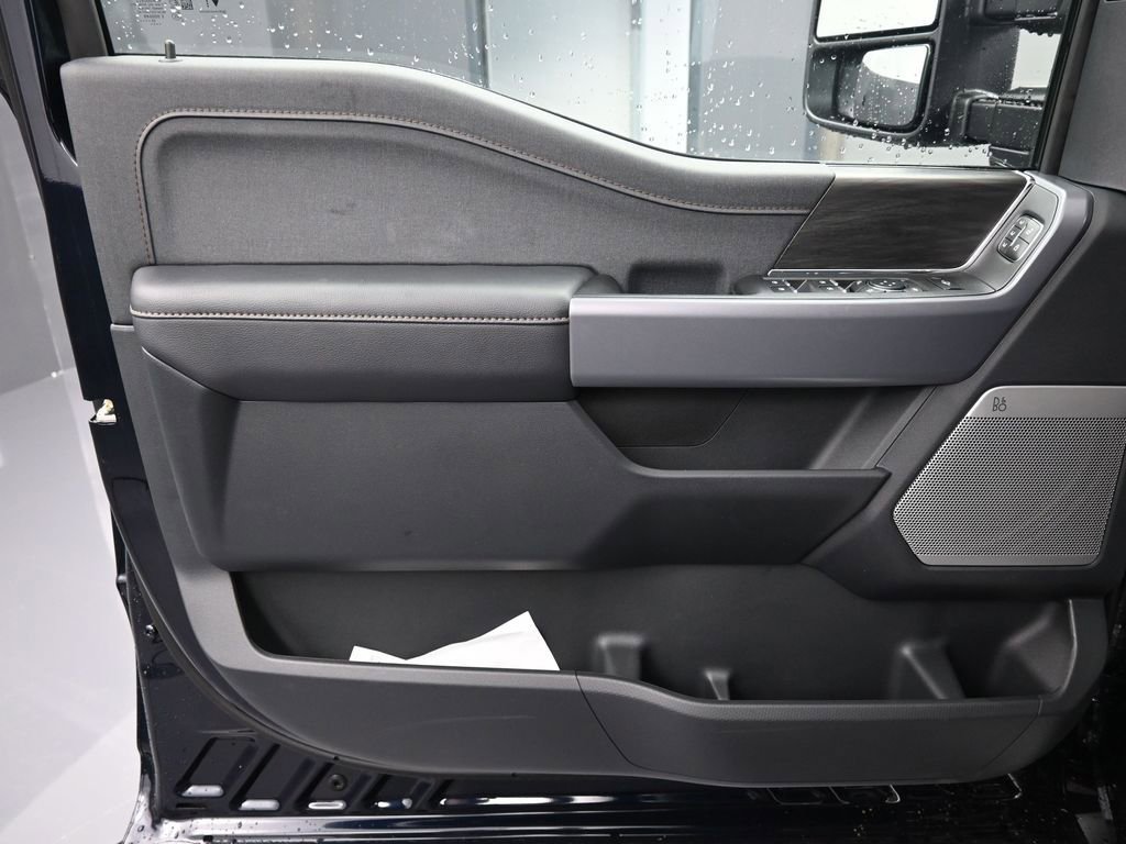 New 2025 Ford F150 Lariat image 24