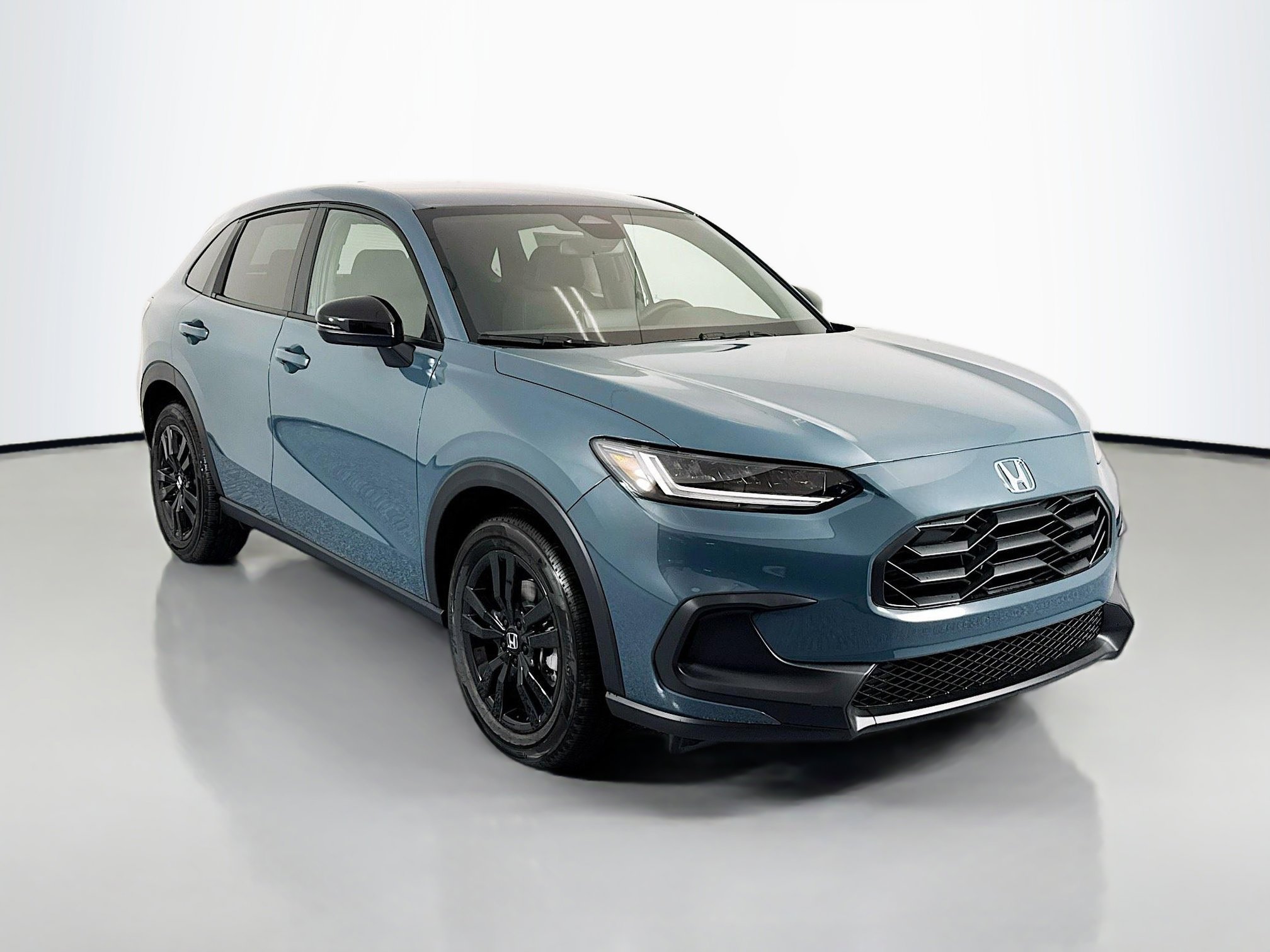 New 2026 Honda HR-V Sport image 3