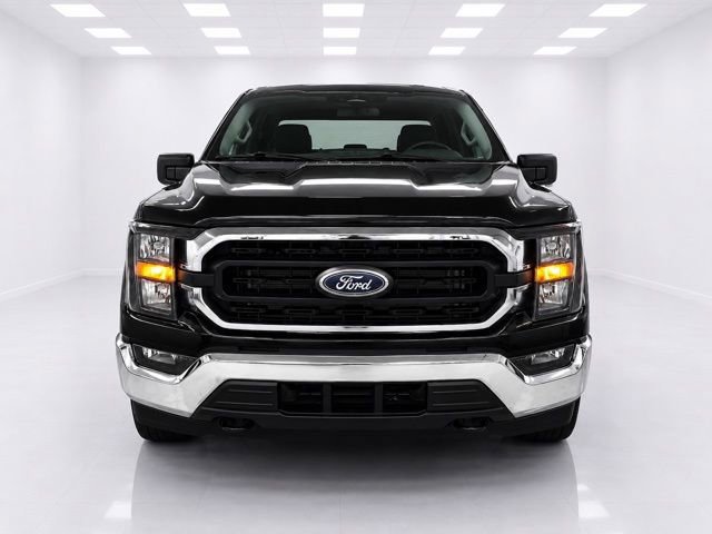 Used 2023 Ford F150 XLT w/ Trailer Tow Package AWD/4WD image 2