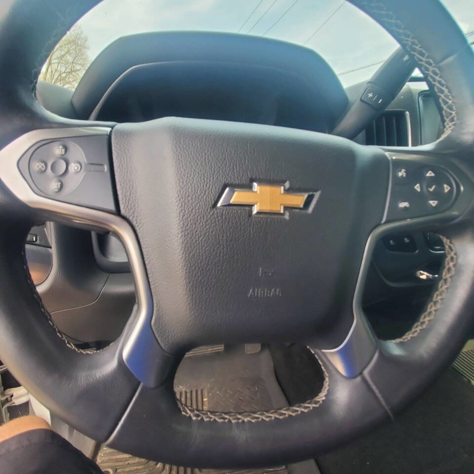 Used 2017 Chevrolet Silverado 1500 LT w/ All Star Edition image 17