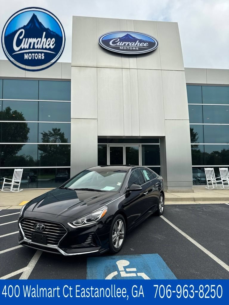 Used 2018 Hyundai Sonata Limited w/ Cargo Package FWD image 1