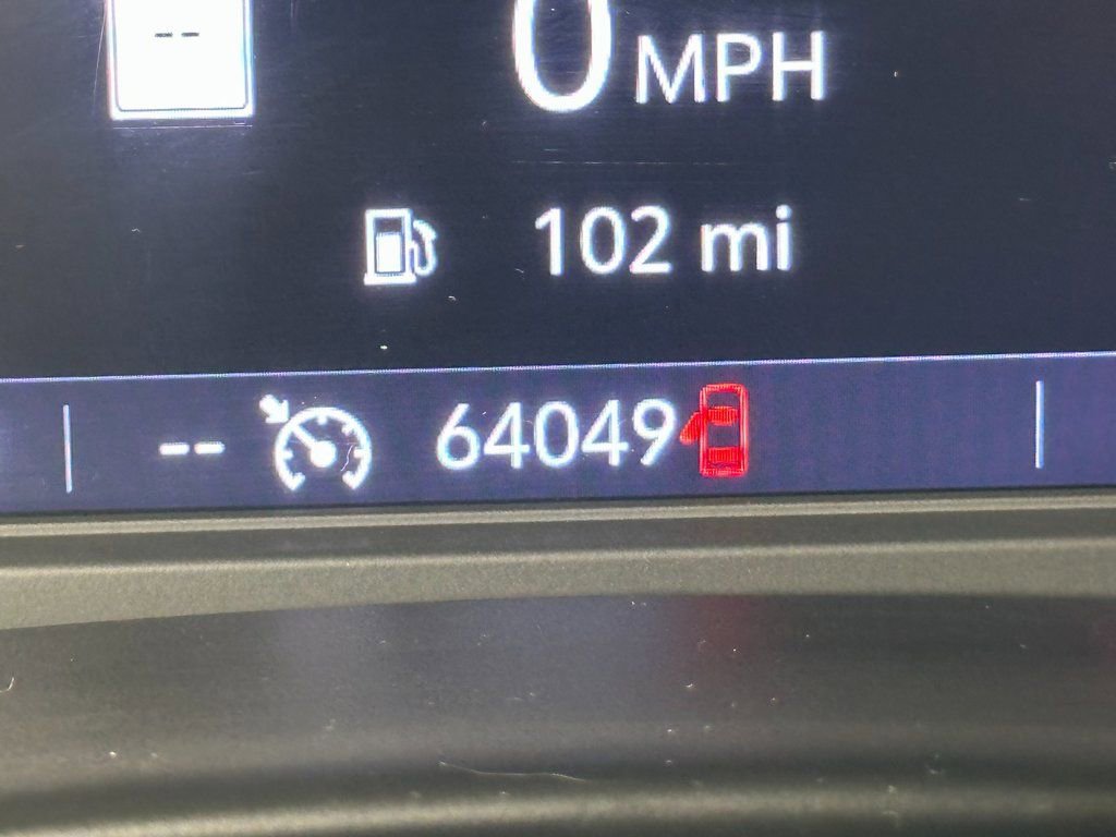 Used 2023 Buick Enclave Essence w/ Experience Buick Package AWD/4WD image 29