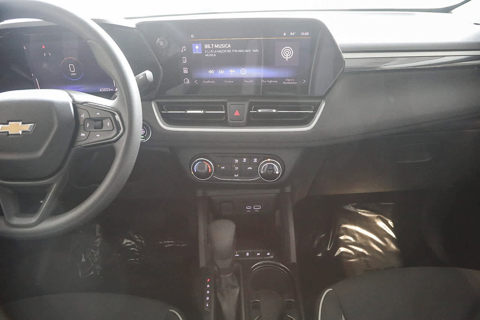 Used 2024 Chevrolet TrailBlazer LS image 13