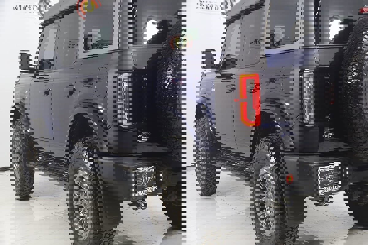 Used 2021 Ford Bronco Outer Banks image 23