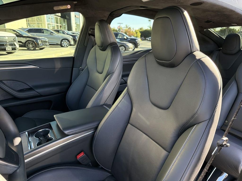 Used 2022 Tesla Model X Plaid image 24