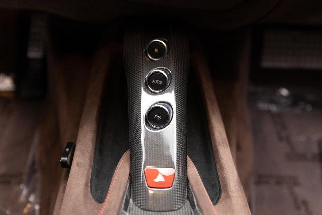 Used 2014 Ferrari F12 Berlinetta image 98