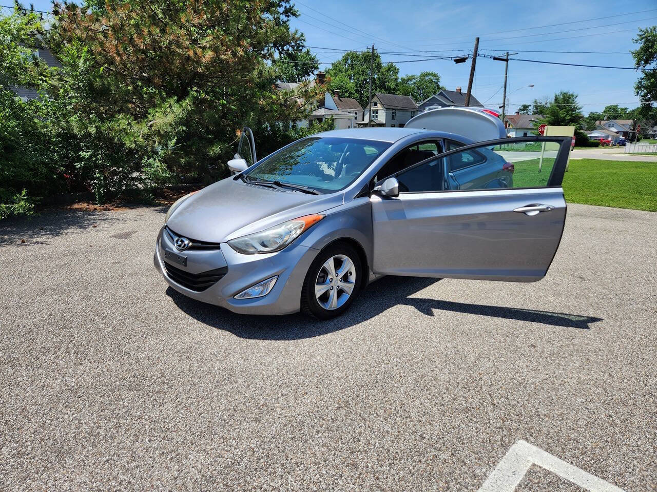 Used 2013 Hyundai Elantra FWD image 23