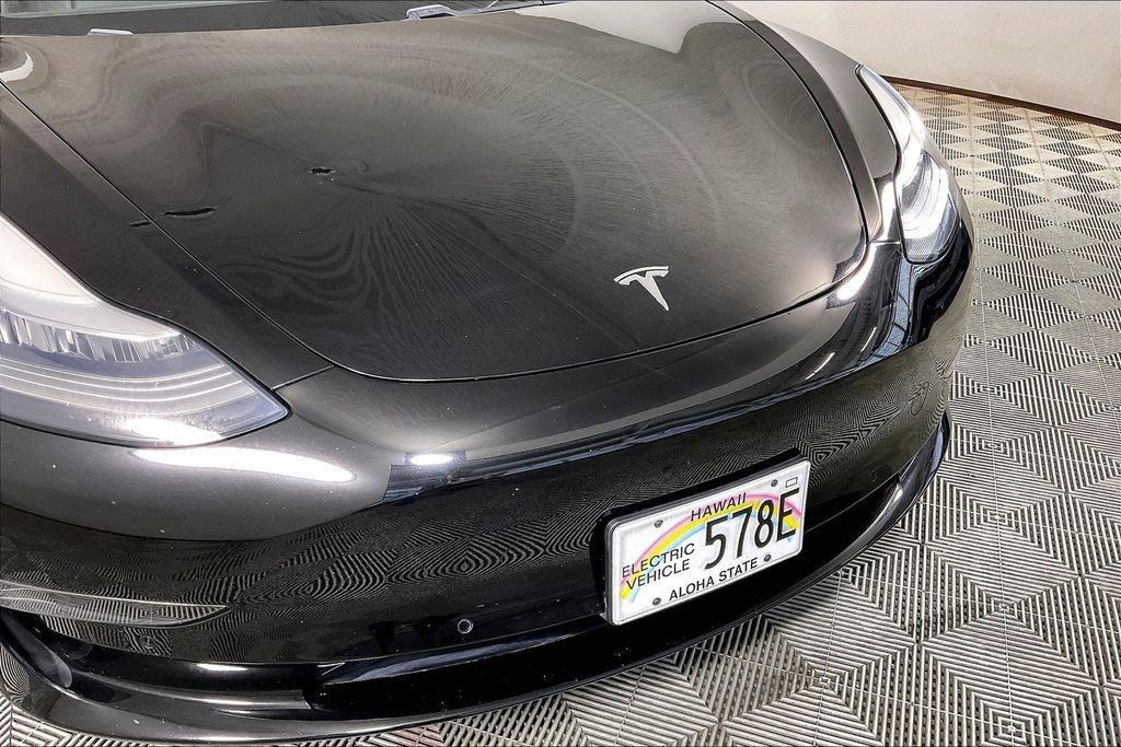 Used 2018 Tesla Model 3 Mid Range RWD image 30