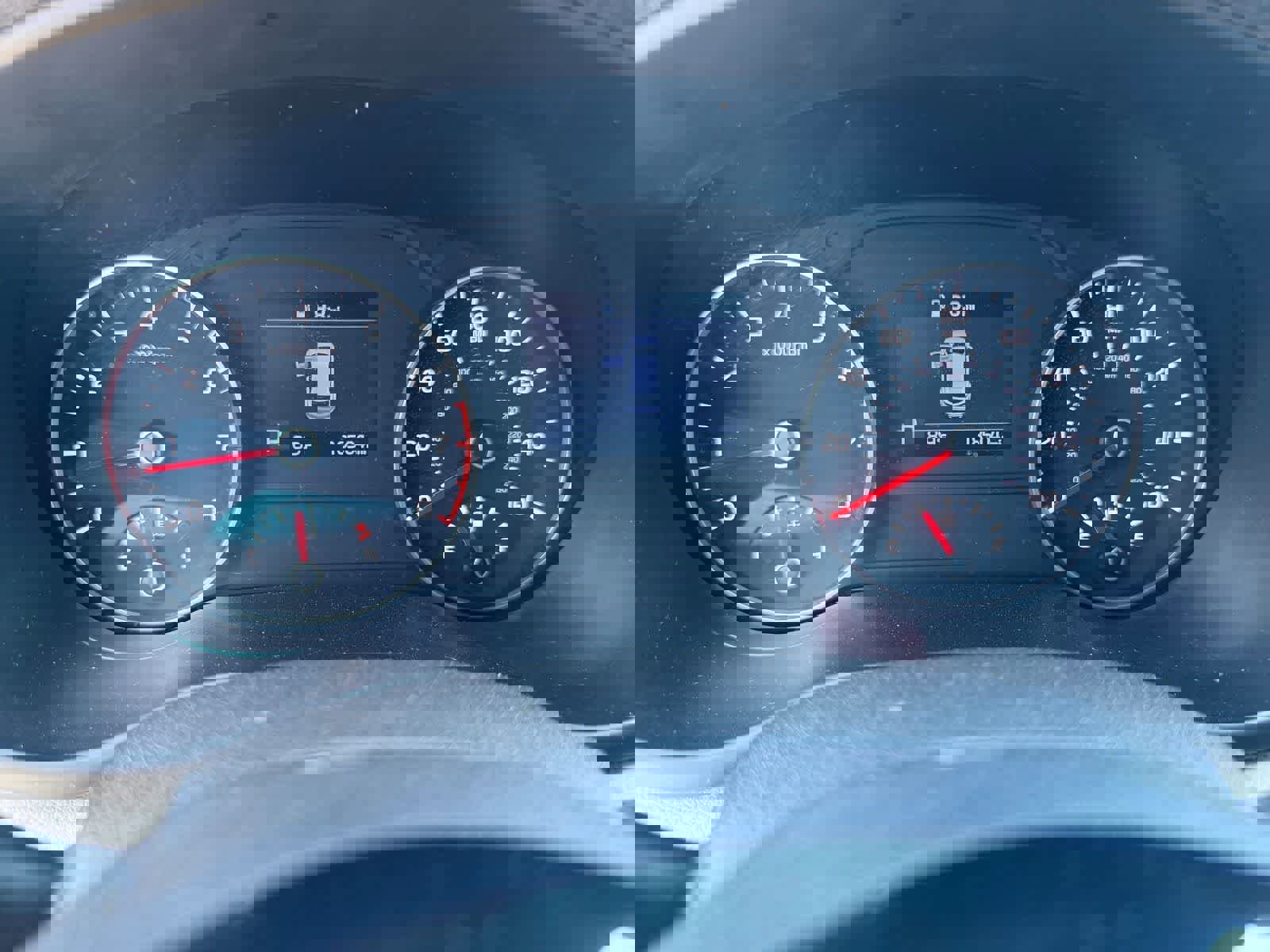 Used 2021 Kia Sportage EX w/ EX Technology Package image 17