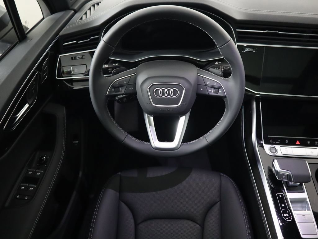 Used 2026 Audi Q7 3.0T Premium Plus w/ Premium Plus Package image 12