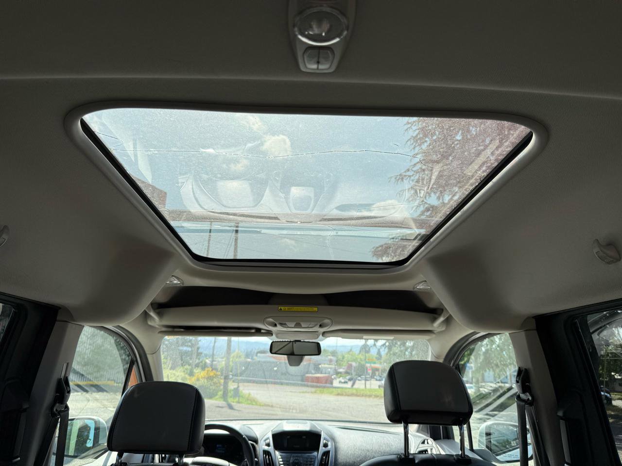 Used 2016 Ford Transit Connect Titanium FWD image 15