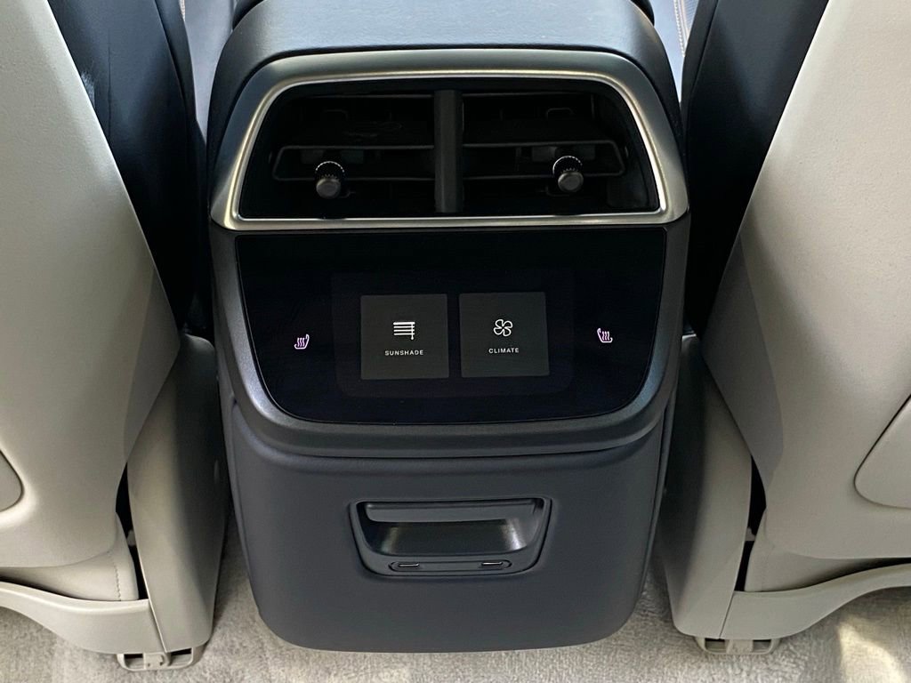 Used 2023 Lucid Air Touring image 53