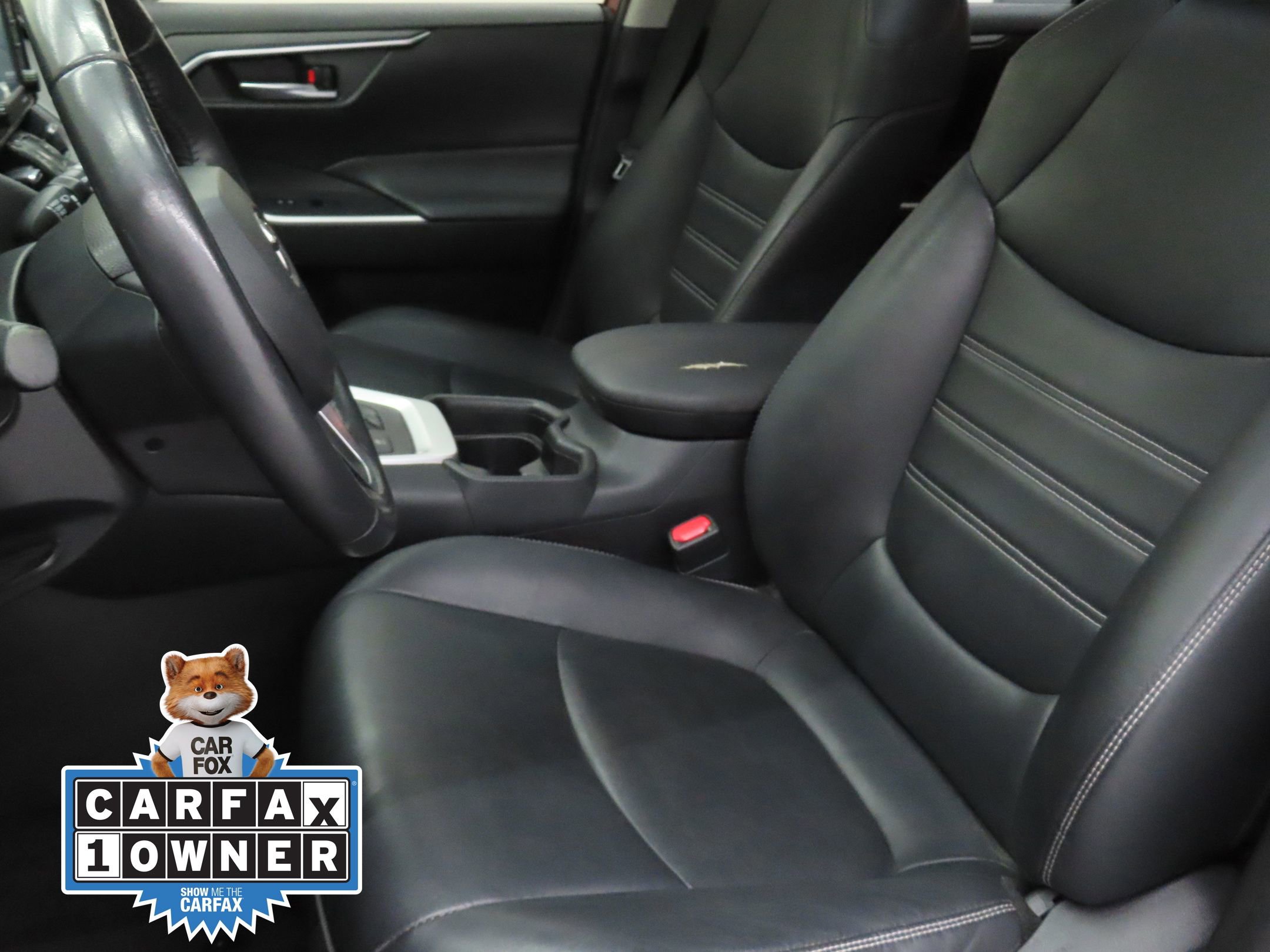 Used 2021 Toyota RAV4 XLE Premium AWD/4WD image 10
