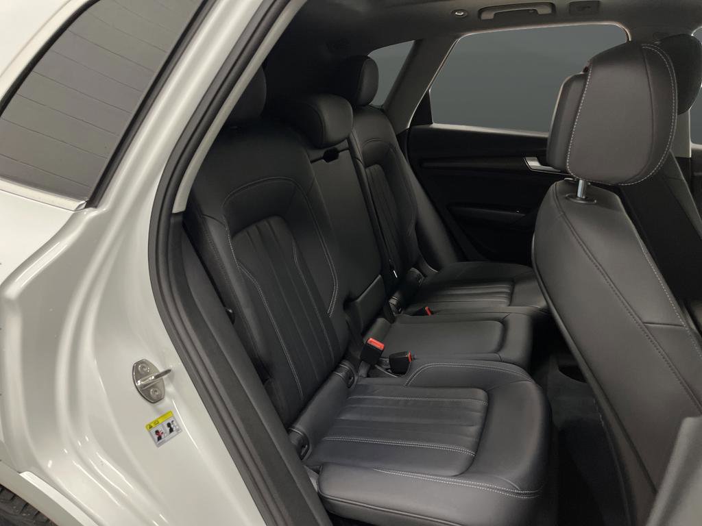 Used 2023 Audi Q5 2.0T Premium w/ Convenience Package image 30