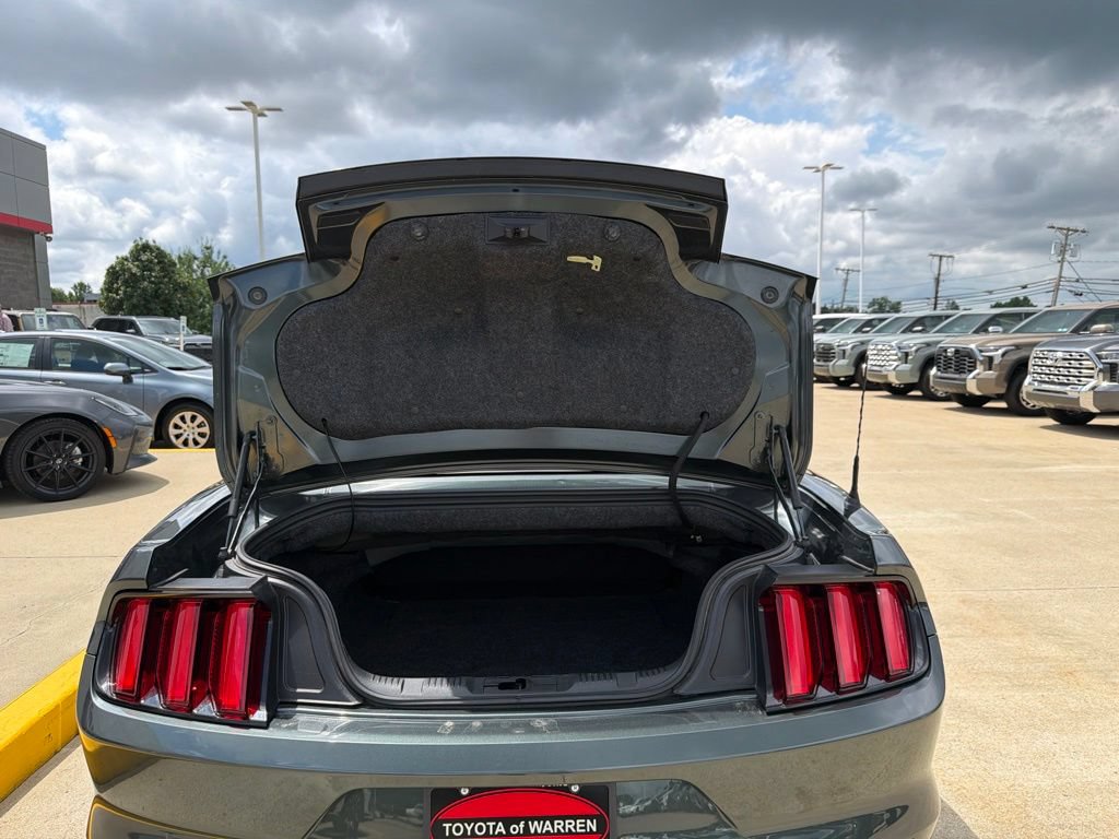 Used 2016 Ford Mustang Premium w/ Equipment Group 201A RWD image 22
