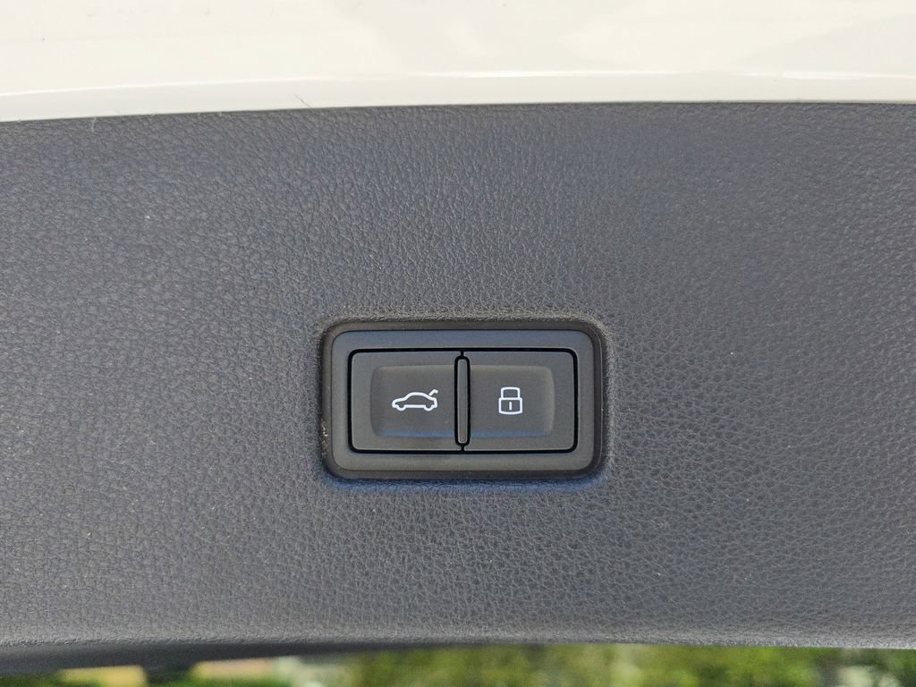 Certified 2024 Audi RS Q8 AWD/4WD image 13