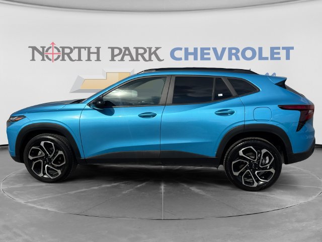 Used 2025 Chevrolet Trax RS w/ Driver Confidence Package FWD image 6