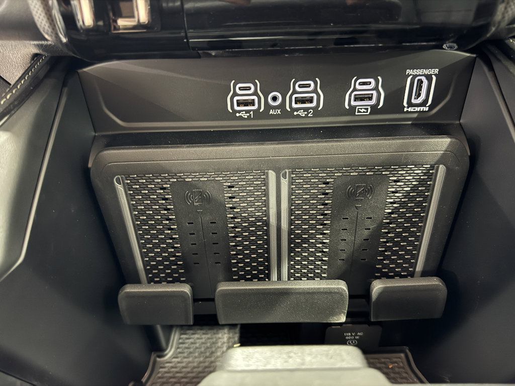 New 2025 RAM 3500 Limited image 39