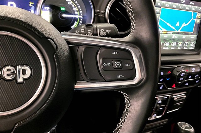 Used 2023 Jeep Wrangler Unlimited Sahara w/ Cold Weather Group image 23